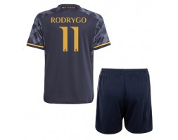 Real Madrid Rodrygo Goes #11 Udebanesæt Børn 2023-24 Kort ærmer (+ korte bukser)